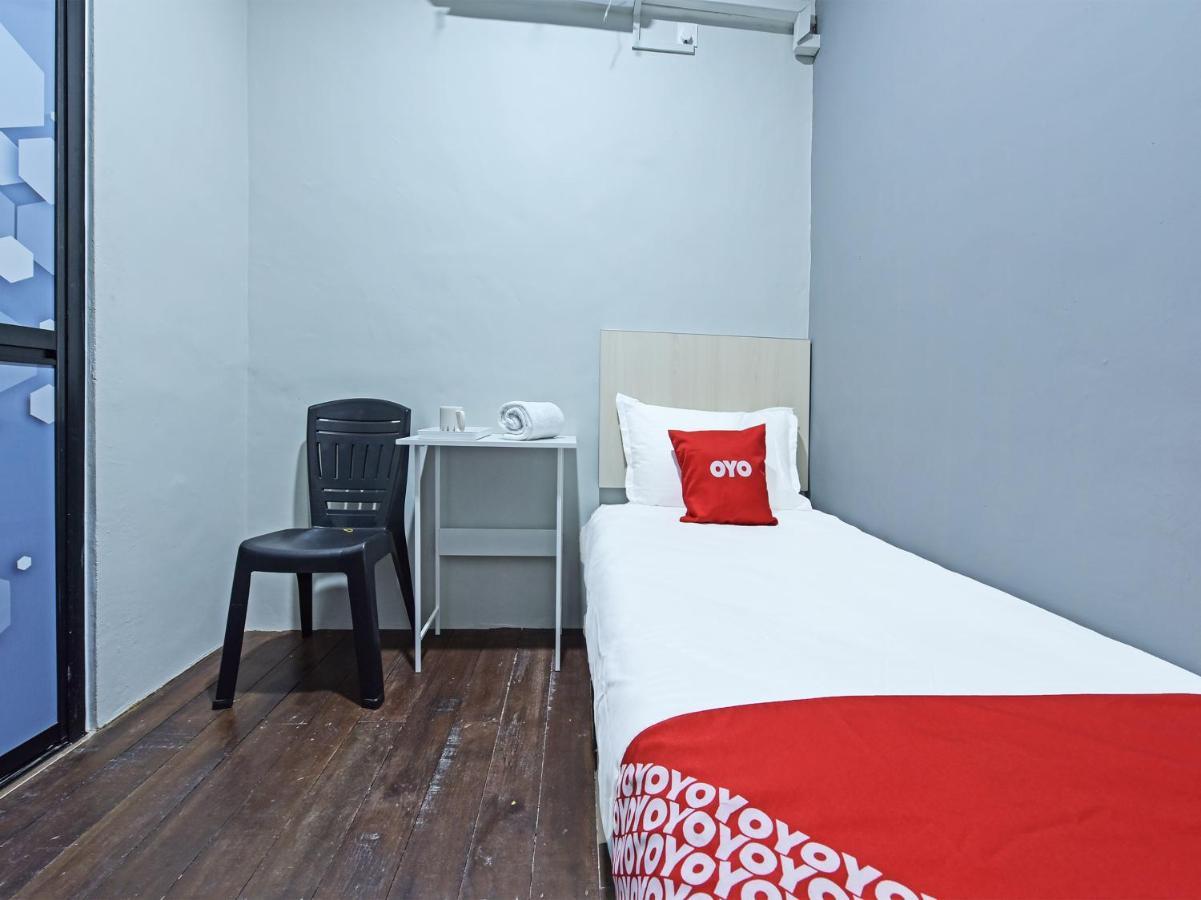 Oyo 90594 Hotel Casalink Paka Eksteriør bilde