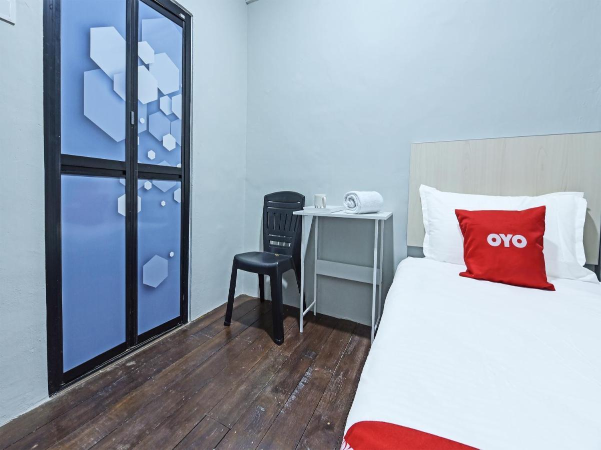 Oyo 90594 Hotel Casalink Paka Eksteriør bilde