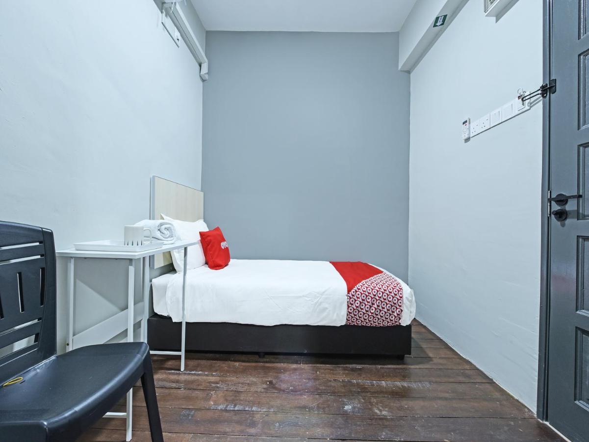 Oyo 90594 Hotel Casalink Paka Eksteriør bilde