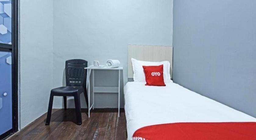 Oyo 90594 Hotel Casalink Paka Eksteriør bilde